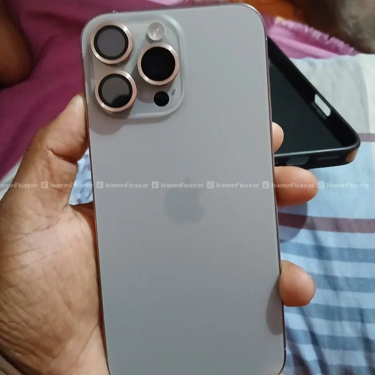 iPhone 16 pro max 2