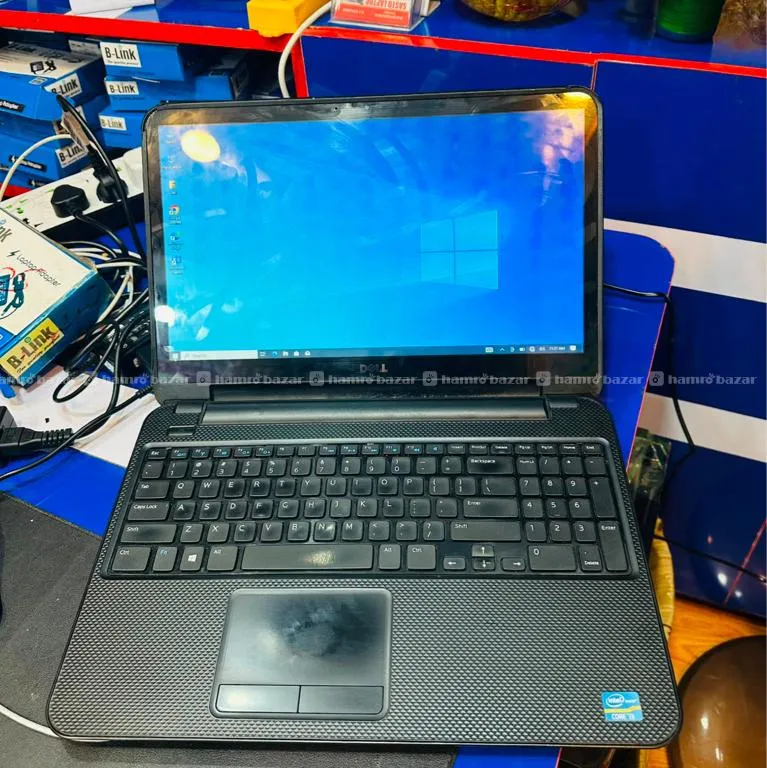Hami Sanga 15000 Dekhi 35000 Samma Ka Laptop Xa 5