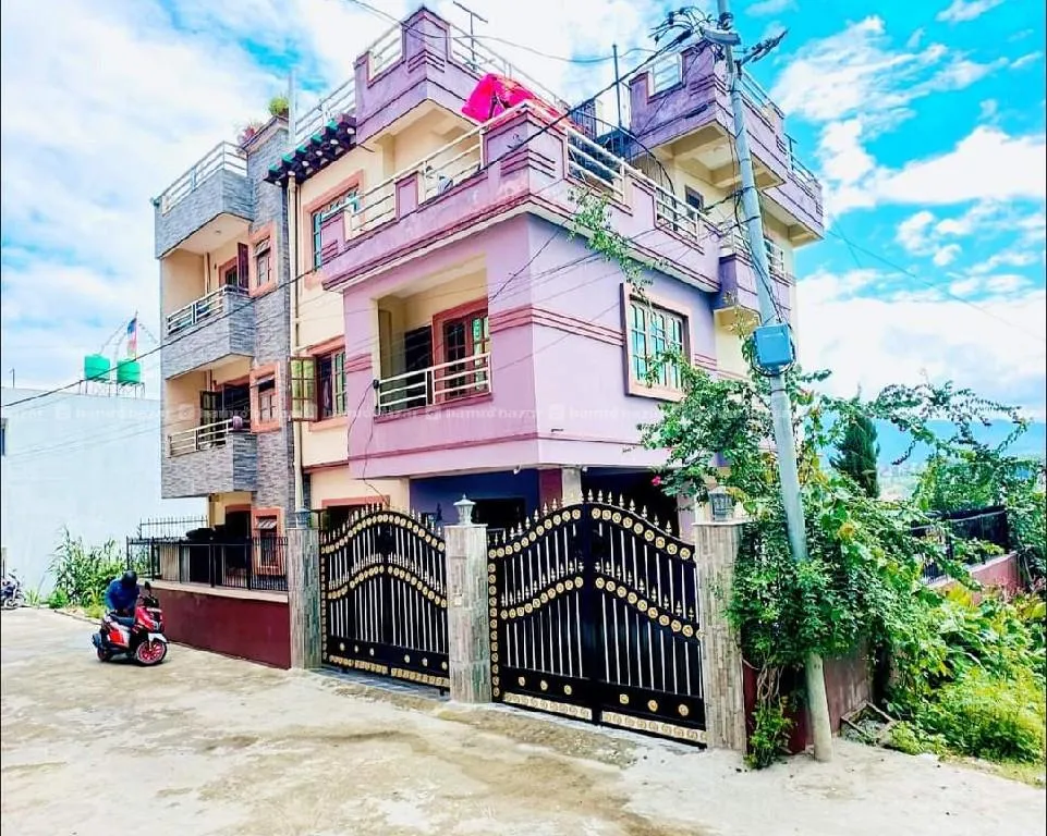 Beautiful House On Sale at Manamaiju, Phutung 3