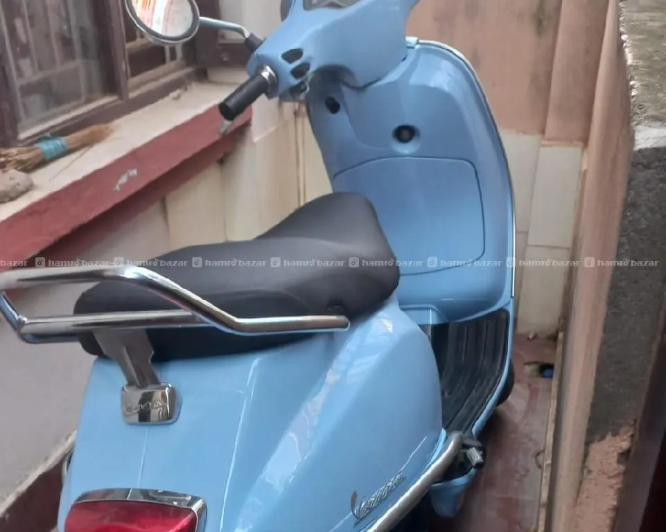 Vespa 125 xl 97 lot 2
