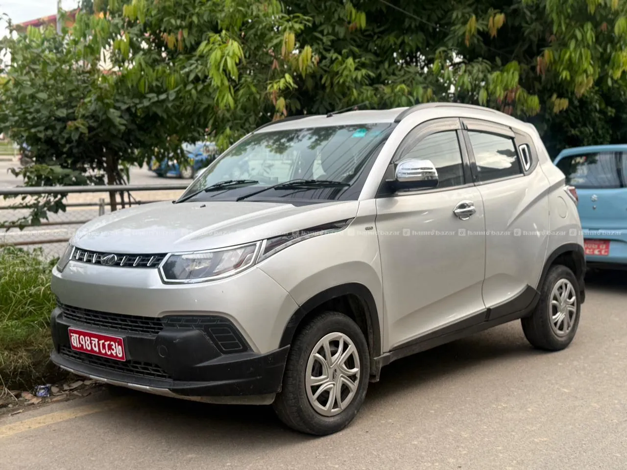 Mahindra KUV k600+100 2016 model 3