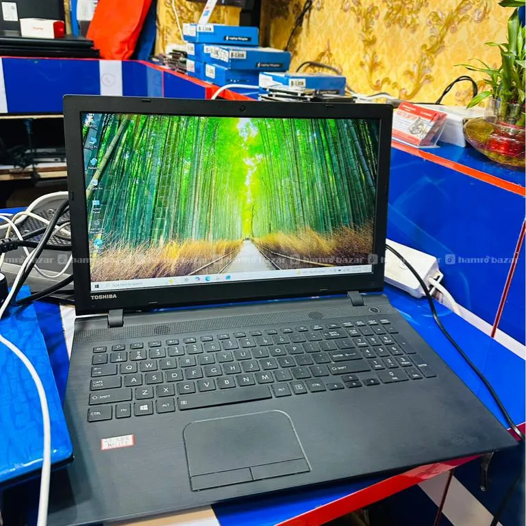 Hami Sanga 15000 Dekhi 35000 Samma Ka Laptop Xa 5