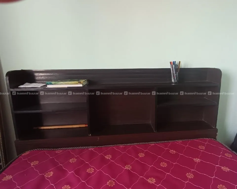 थ्री पिस दराज डबल बेड र टेबल मात्र २५ हजार 3