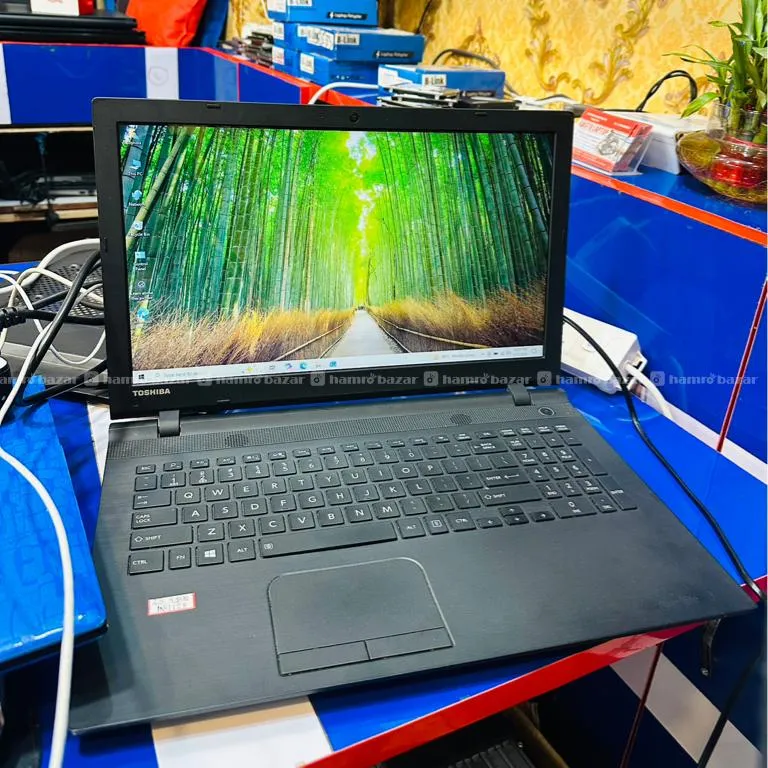 Hami Sanga 15000 Dekhi 35000 Samma Ka Laptop Xa 5