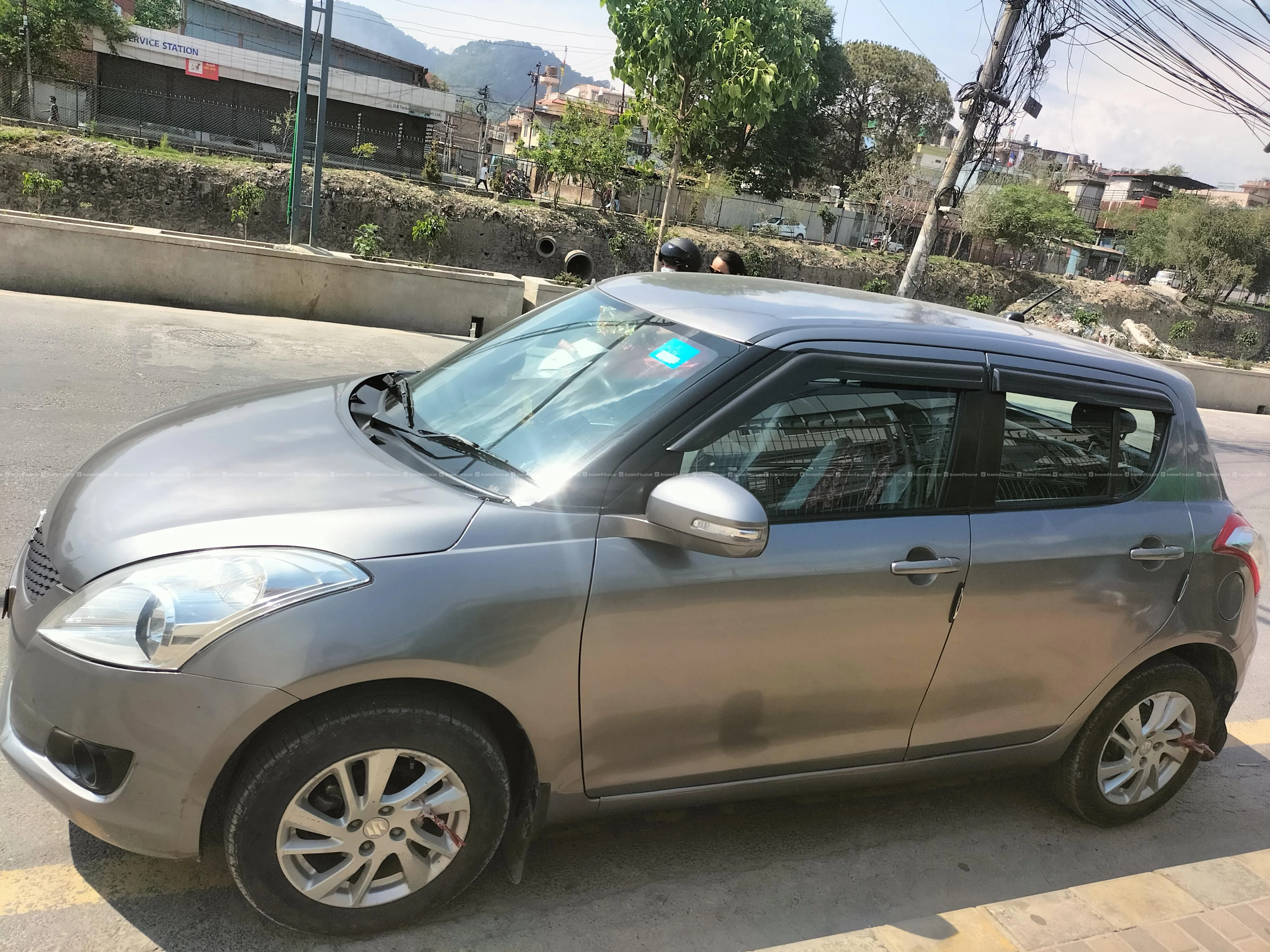 MARUTI SUZUKI SWIFT ZXI ,Year 2013 5