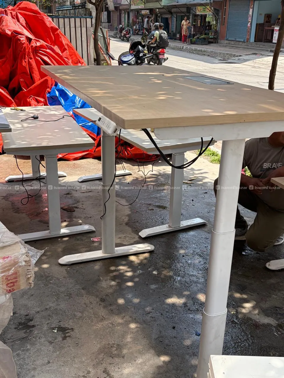 Height adjustable table 5