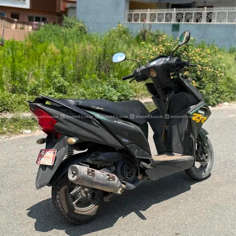 Yamaha Rayzr Fully Fresh Lot-76 Model-2016 3