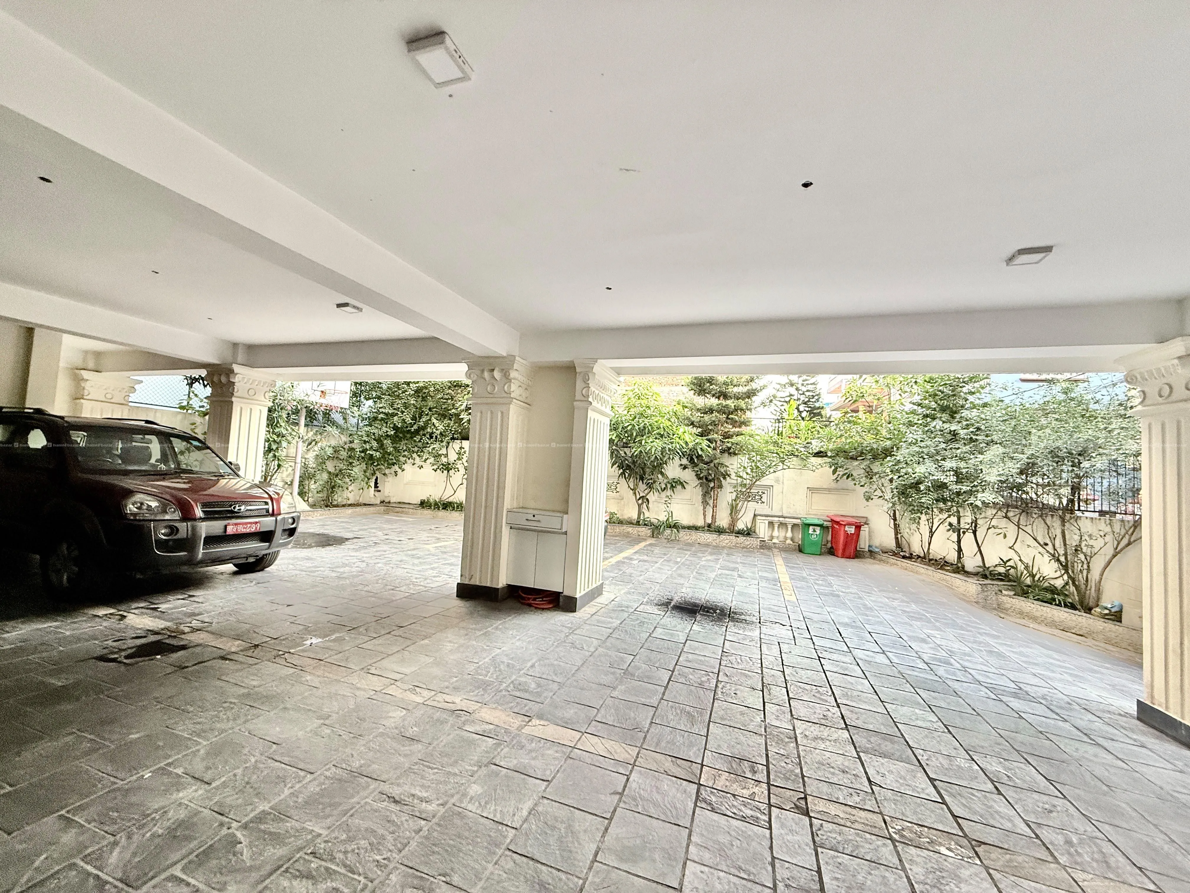 1600 Sq.Ft Commercial Space For Rent At Anamnagar 4