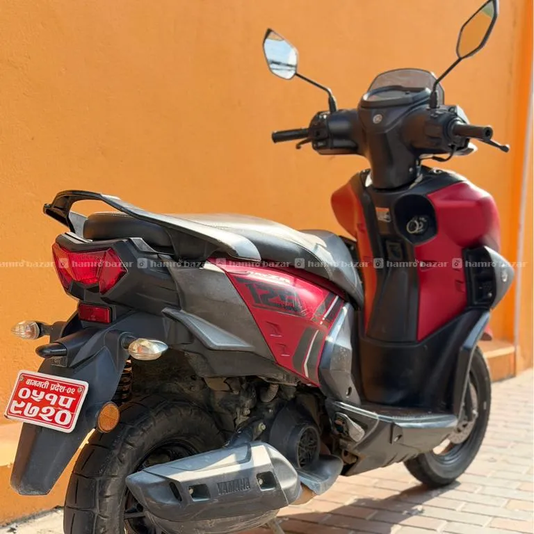 Single Hand Yamha Ray Zr Fi On Urgent Sale 4