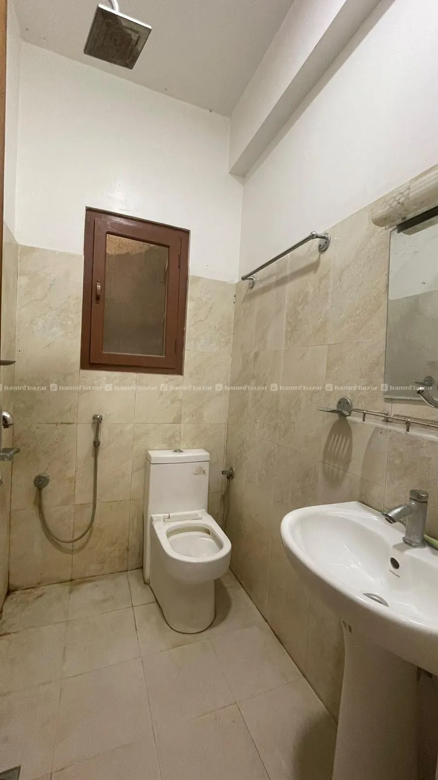 2 BHK  FLAT FOR RENT IN HARISIDHI 3