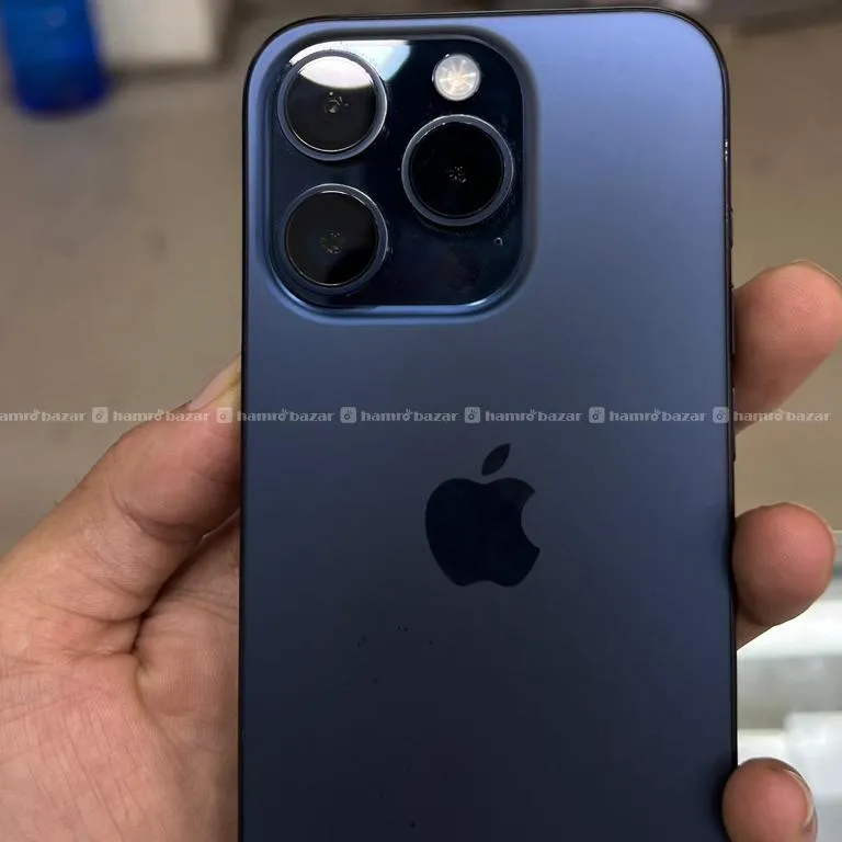 iPhone 15 Pro Deep Blue 2