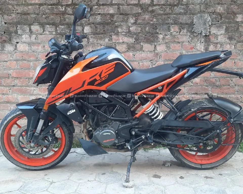 KTM Duke 200 BS6 (049)lot 2024Model Single Hand 2