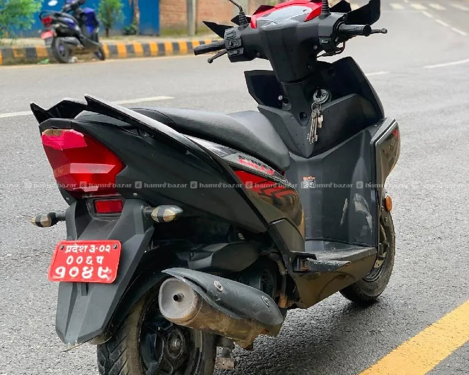 Rayzr - 106 Lot 9703486296 9767963493 2