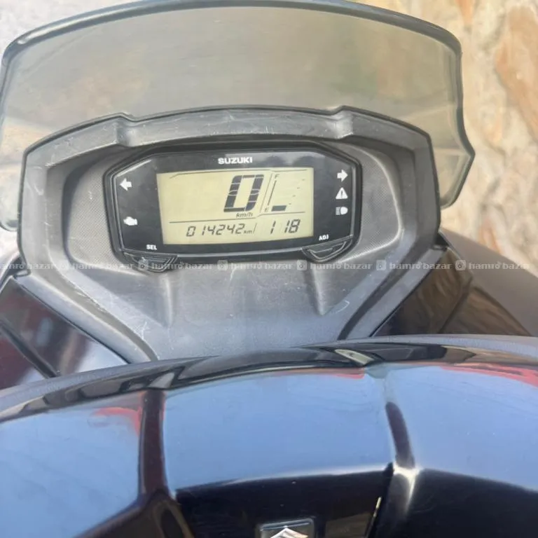URGENT FOR SALE BURGMAN 4