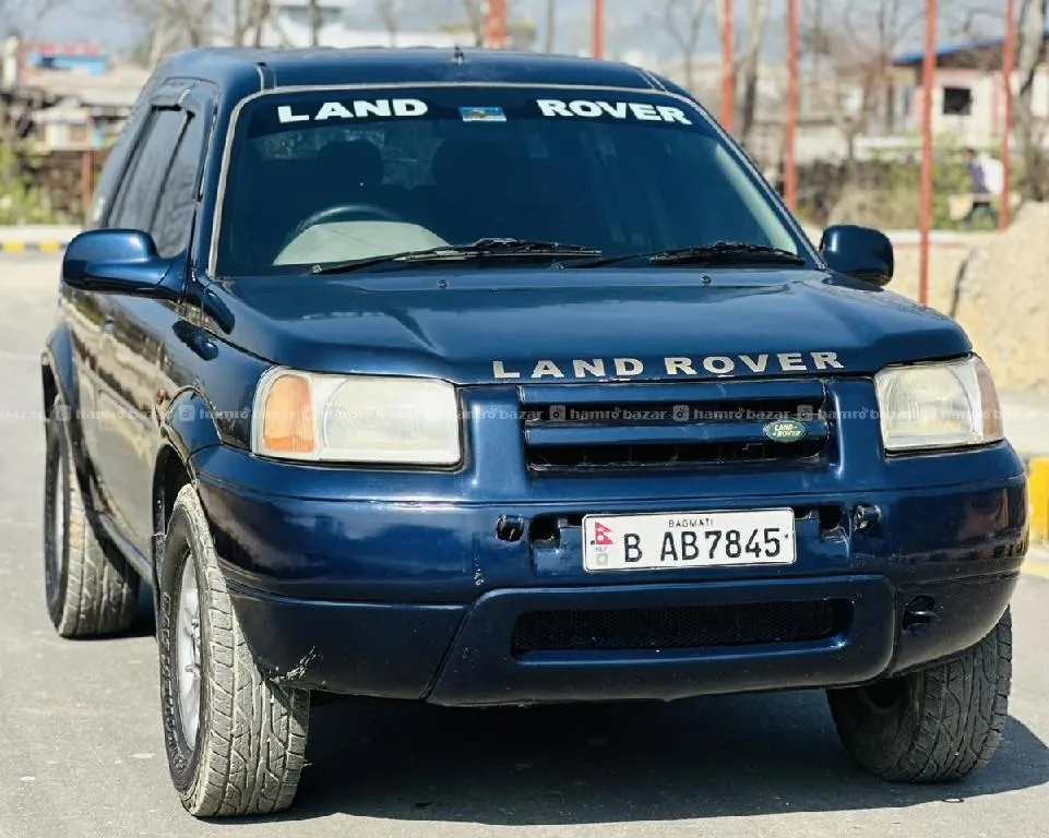 land rover 1999 model 9818846575 or 976-8397661 3