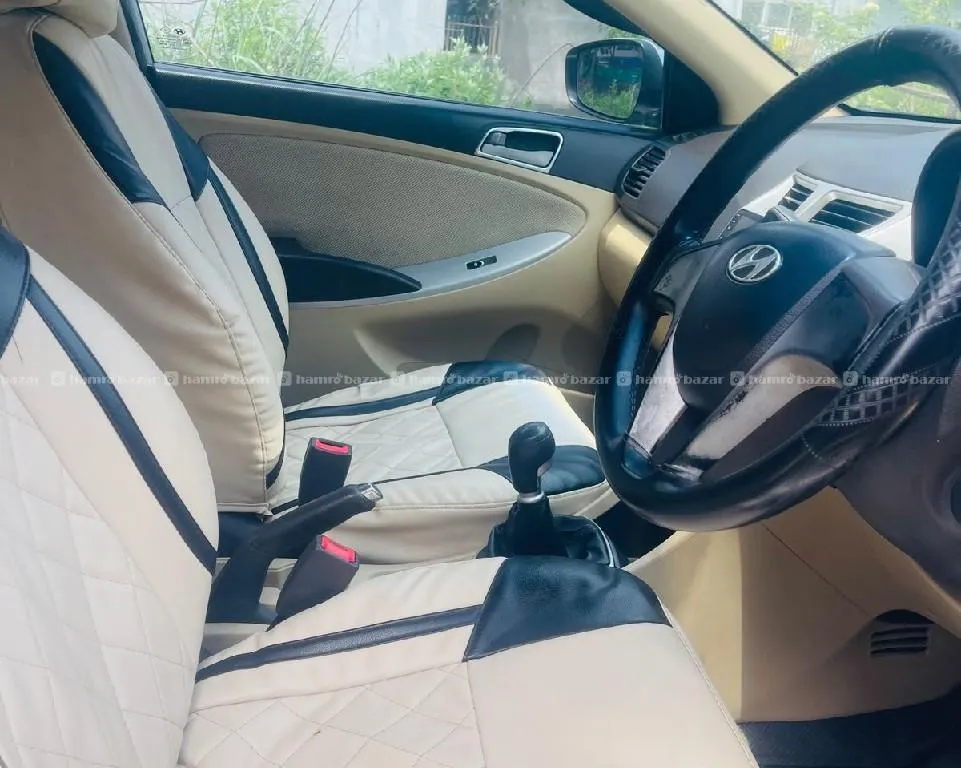 Hyundai varna 2014 model 7
