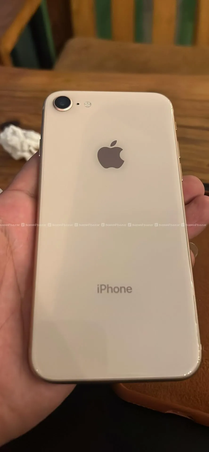 iPhone 8 gold color 64gb bh100 3