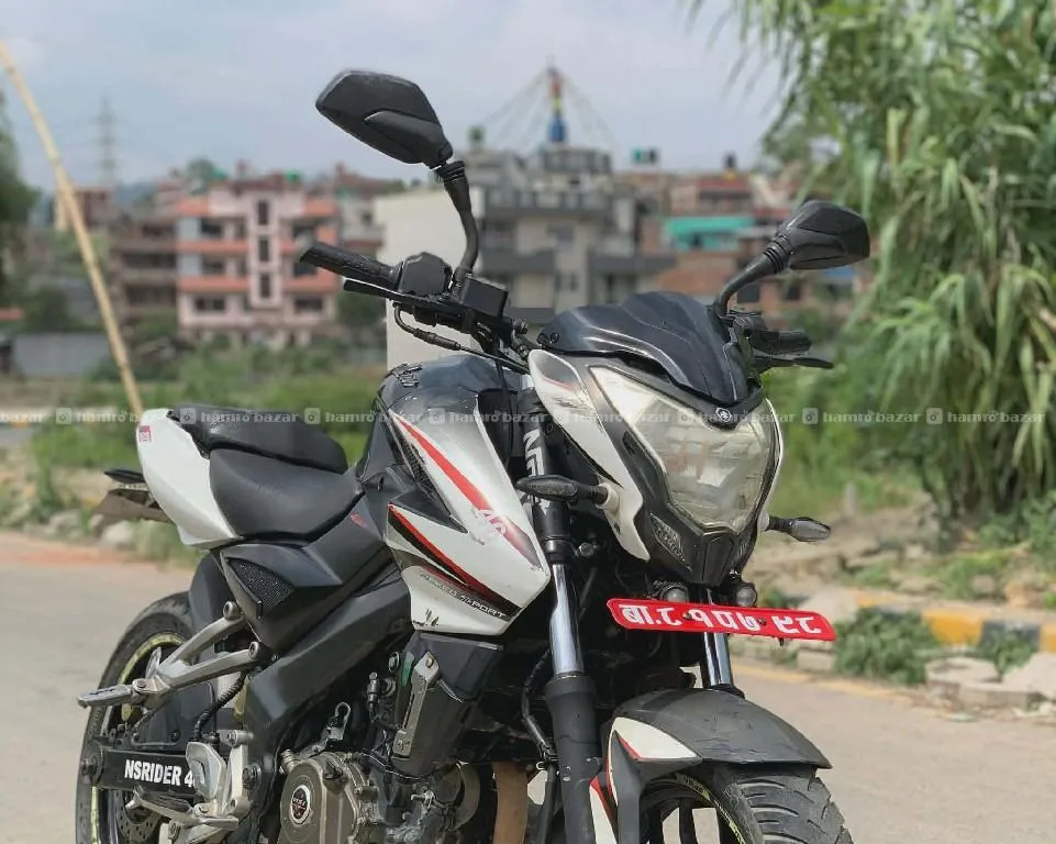 ns200cc - 81 lot 9818846575 or 976-8397661 2