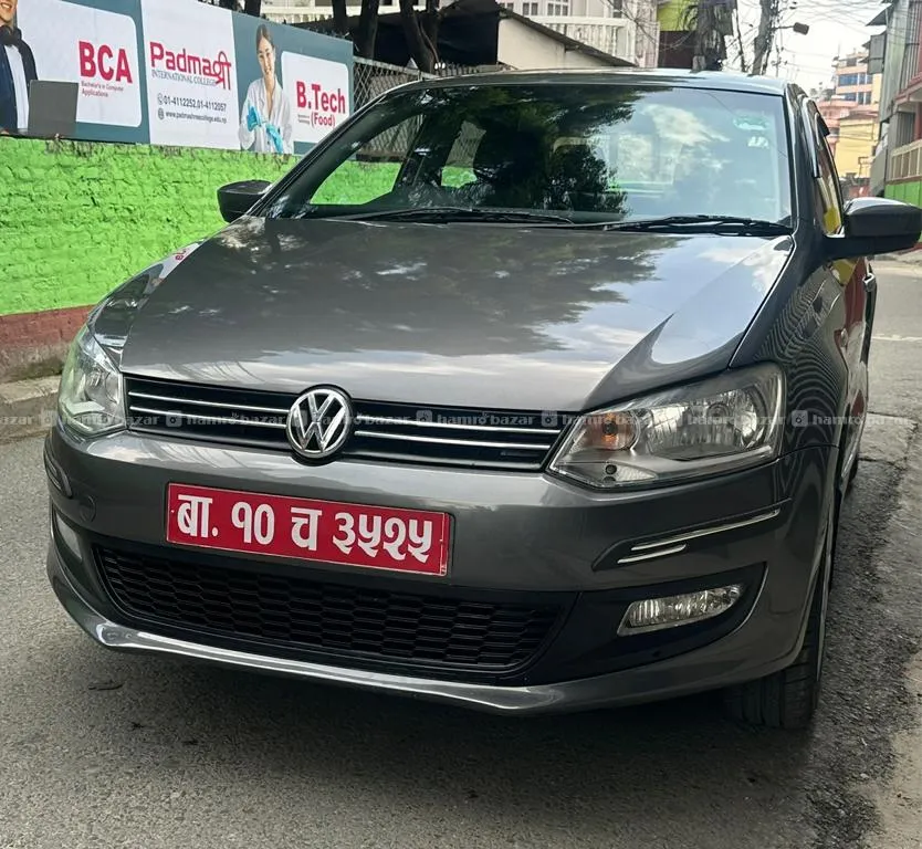 Volkswagen Polo 1.2 [ Comfort line] 3
