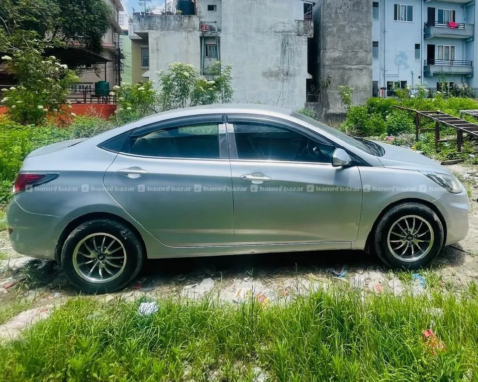 Hyundai varna 2014 model 3