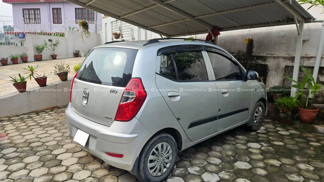 Hyundai i10 mangna 1.2 2013 model 2