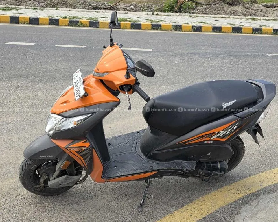 honda Dio - 004 lot 9818846575 or 976-8397661 2