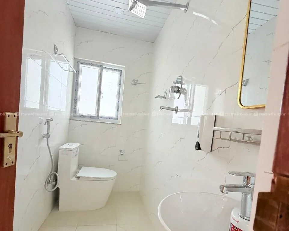 Brand New Semi Bunglow House On Sale at Lasuntar 6