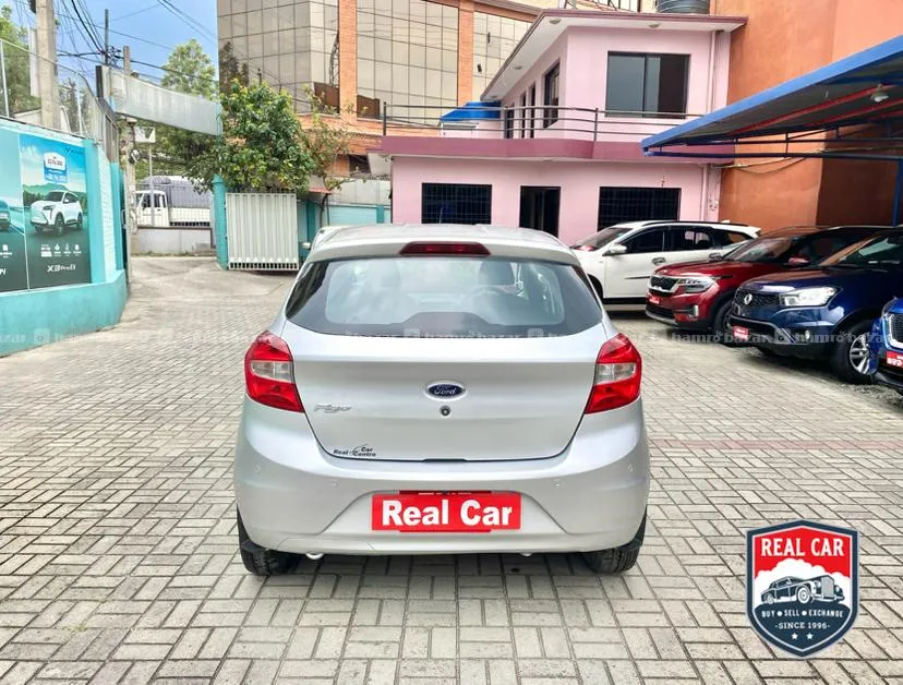 Ford Figo Trend 2016 Single Hand 2