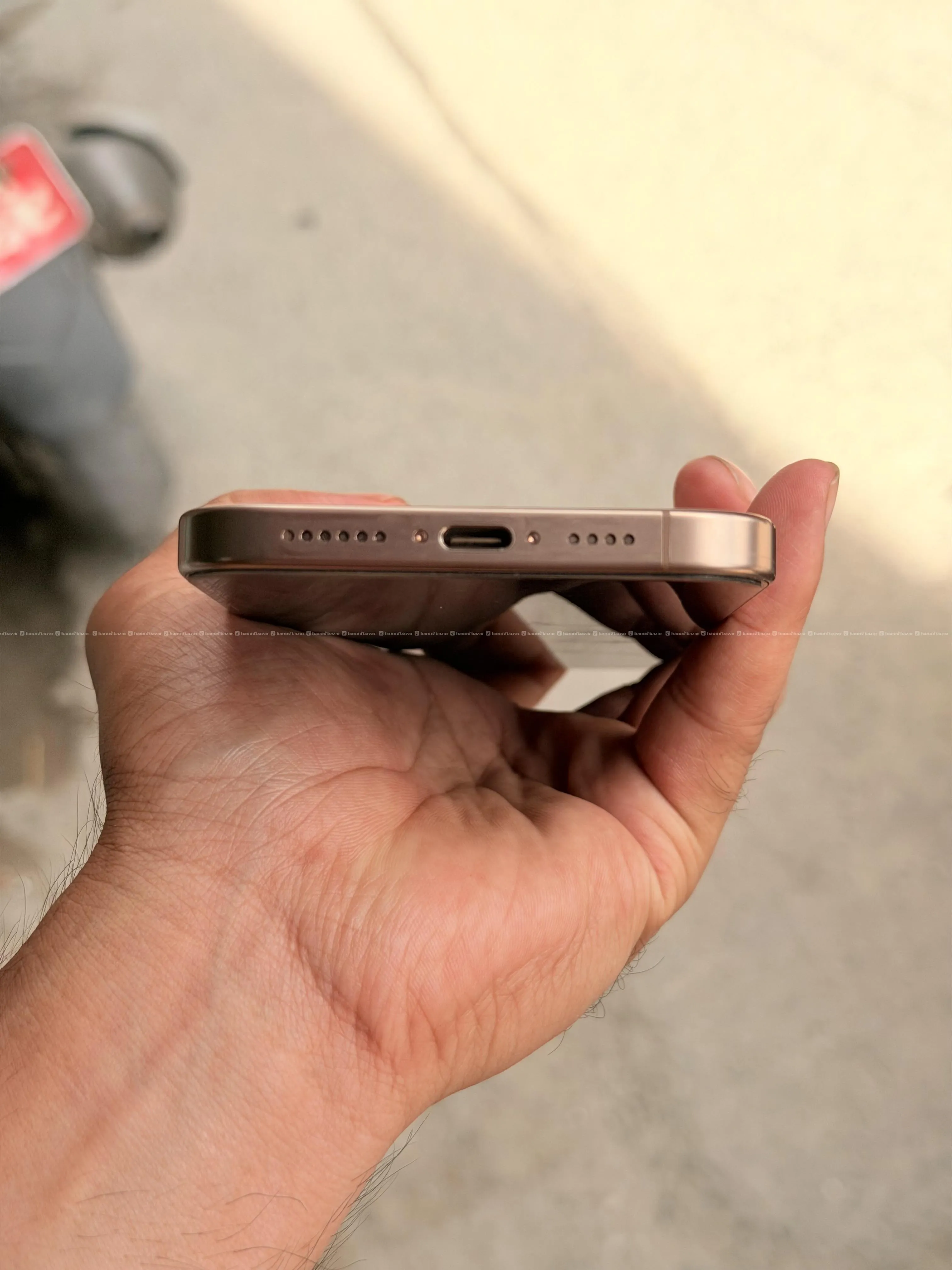 iphone 16 pro max like new 4