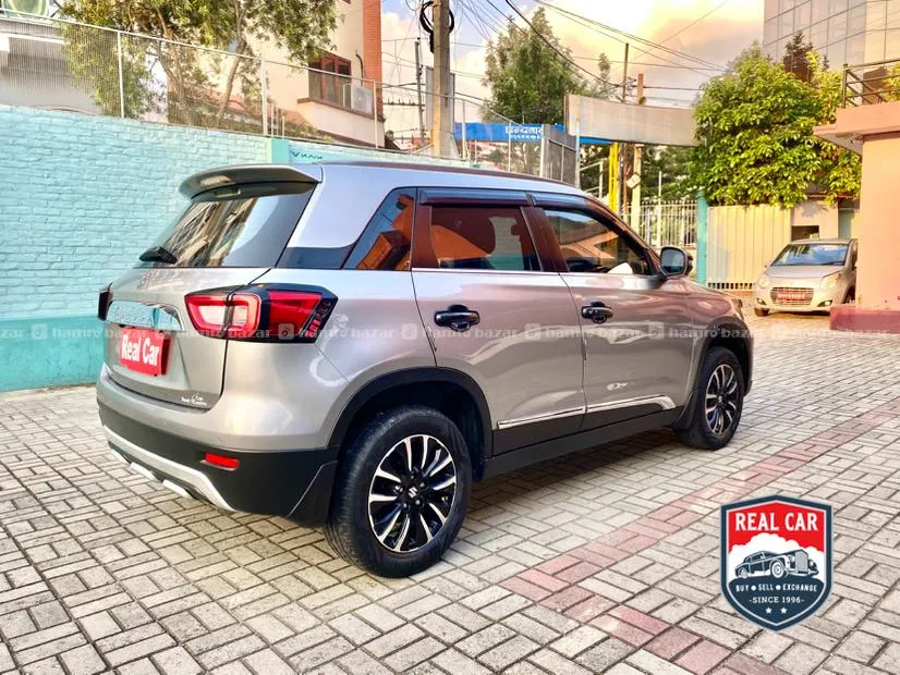 Suzuki Vitara Brezza ZXI+ 2021 Excellent Condition 4