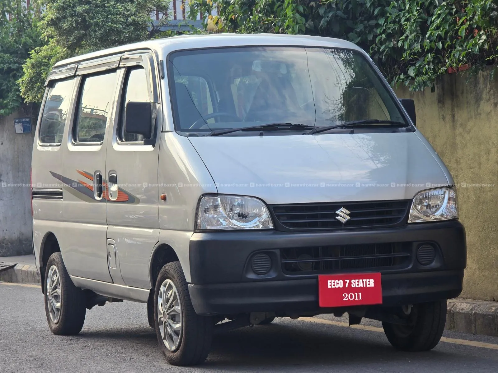 Eeco 7 Seater Van 2011 3