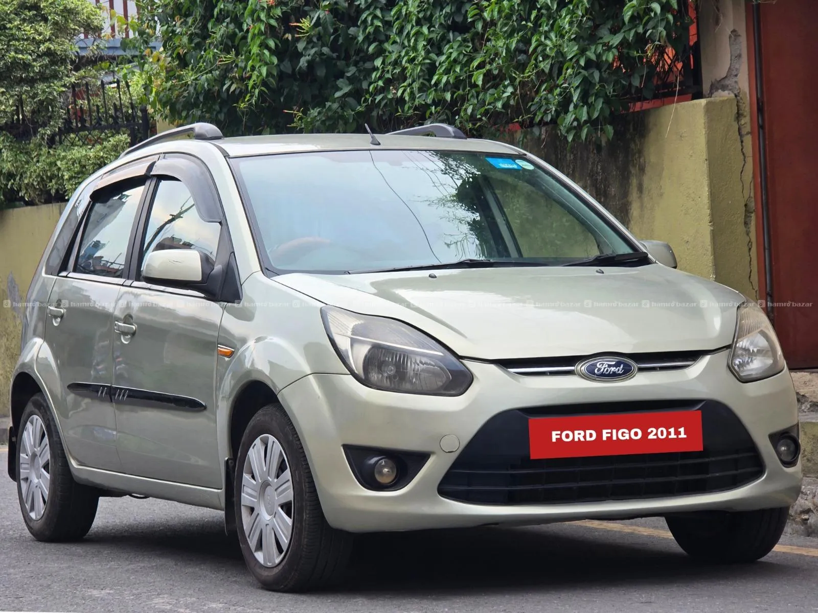 Figo Titanium 2011 2