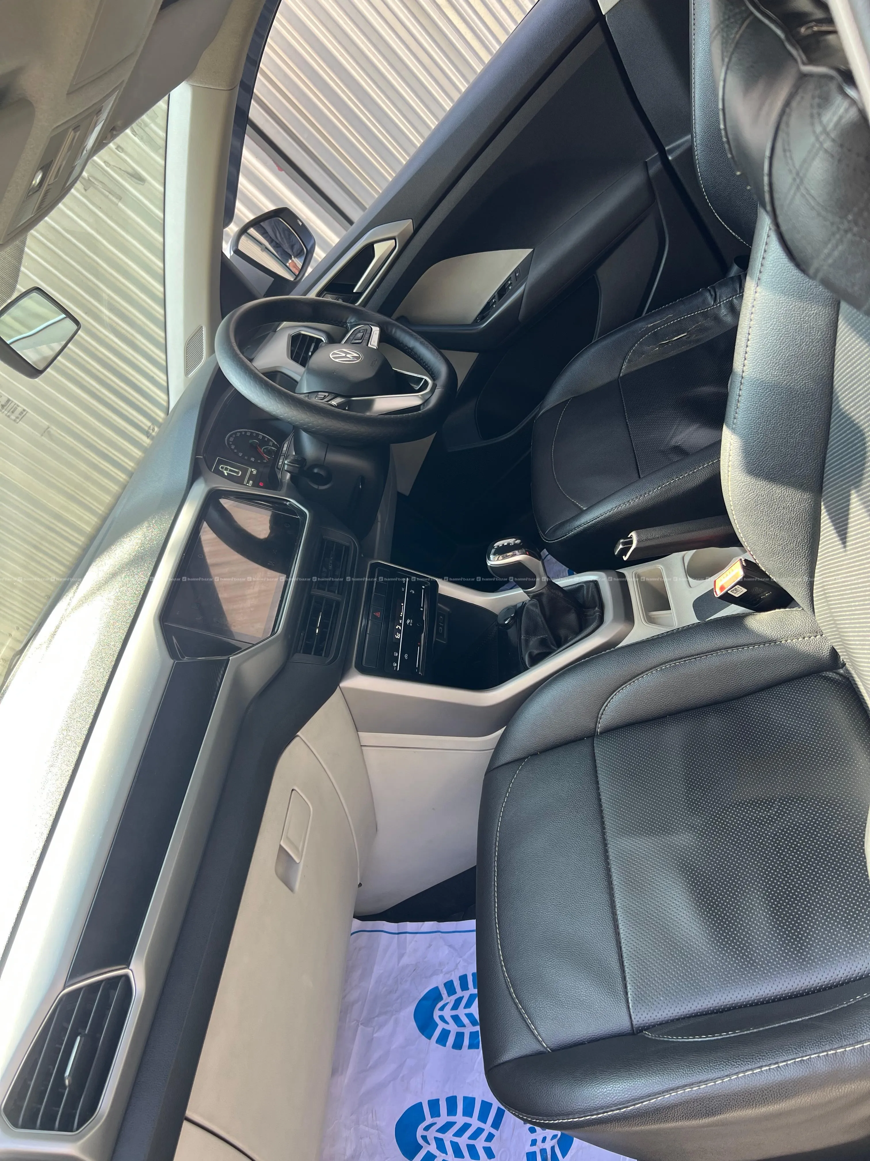 Volkswagen Taigun AMT TSI 2021 "Single Hand" 5