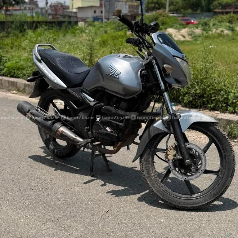 Unicorn 150 57 Lot Bike 2