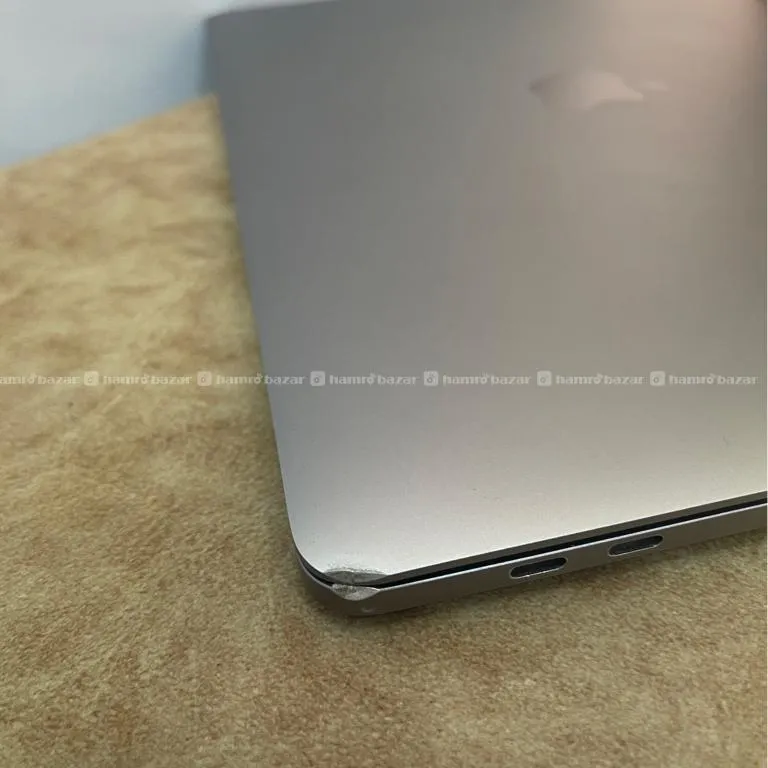 macbook pro M2 8gb ram 256gb ssd(2022) 2