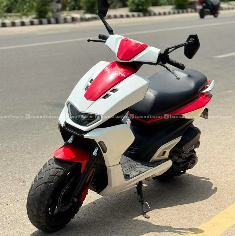Italica Formula 150cc 124 Lot Scooter 2