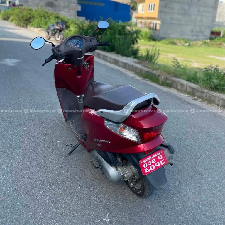 Honda Aviator 132 Lot Scooter 3