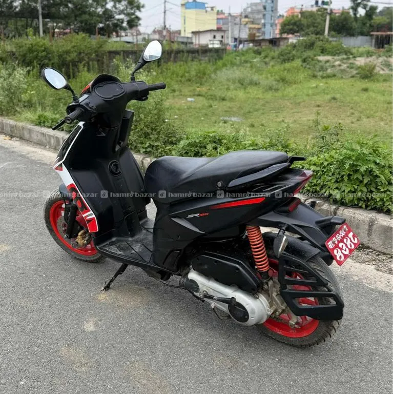 Aprillia Sr 150cc 129 Lot Scooter 3