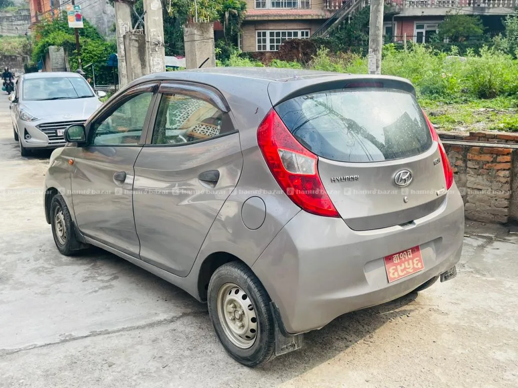 Hyundai Eon era plus on sale 2