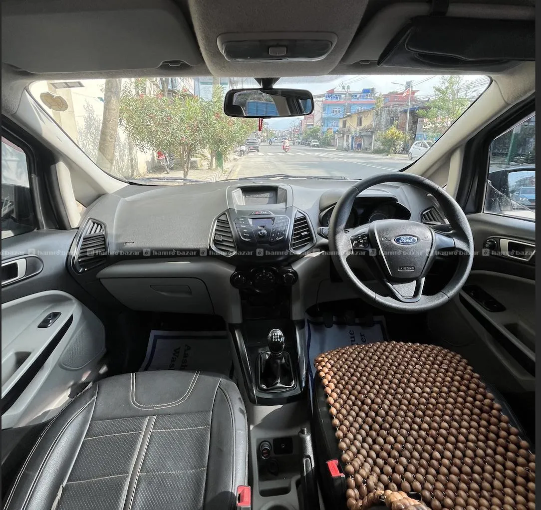 Ford EcoSport 2017 December Trend 2