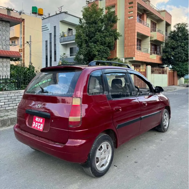 Hyundai Matrix 1.6 Petrol Engine 2003 Model 2