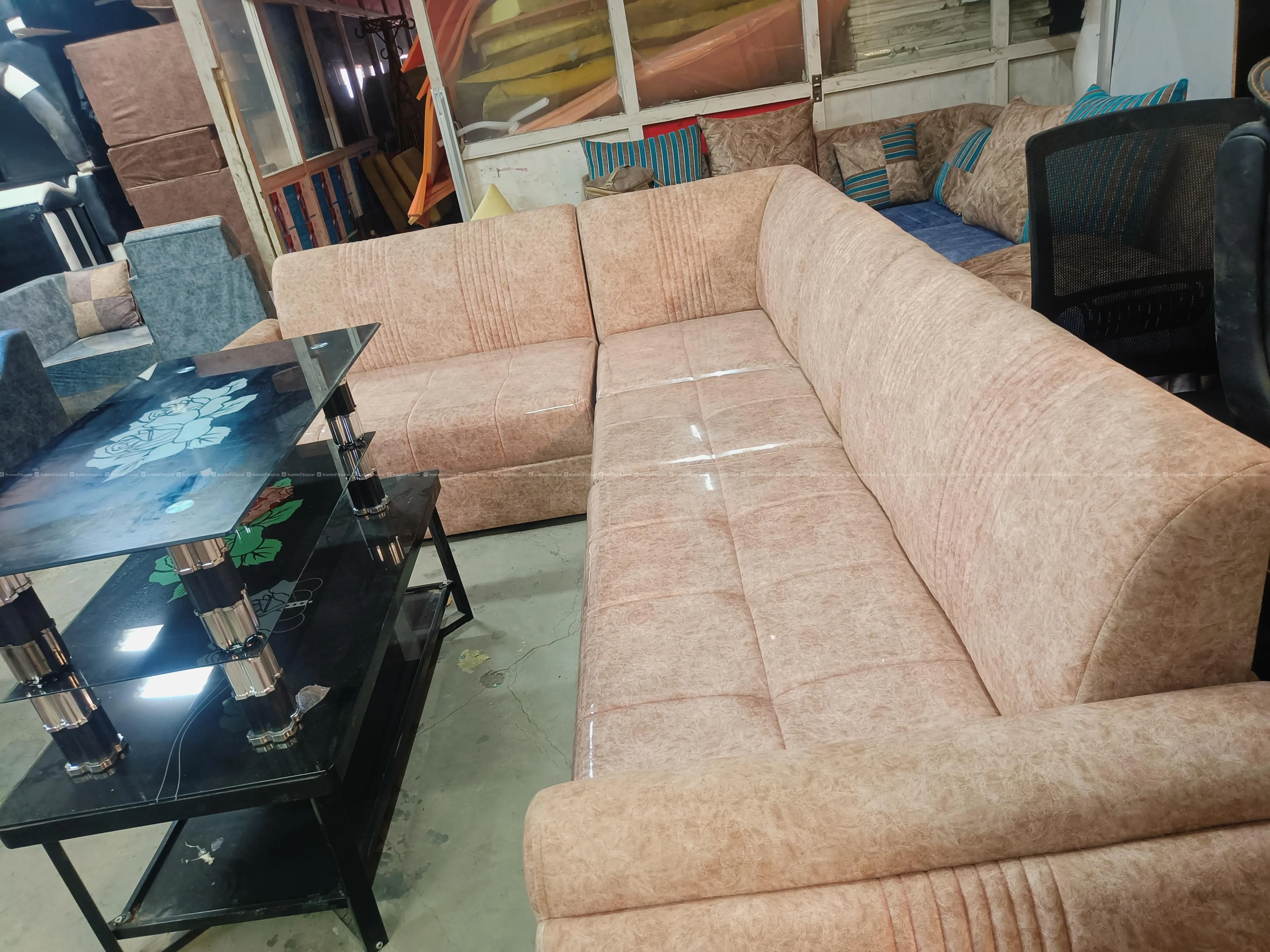 Sale on sofa set-Stock clearance 2