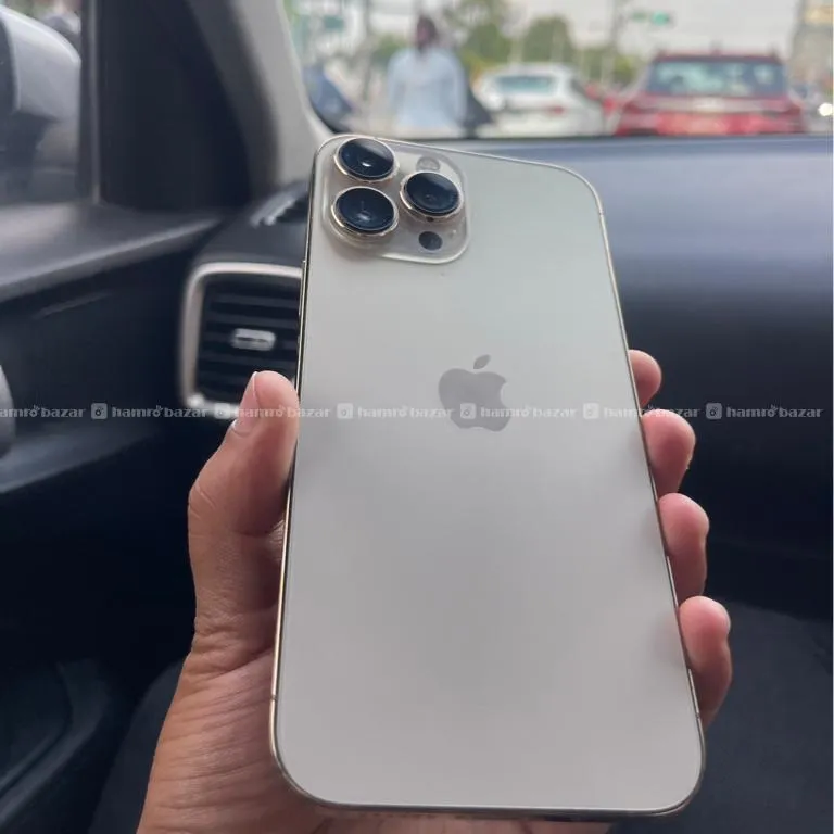iphone 13 pro max
128gb 
display and battery chngd 2