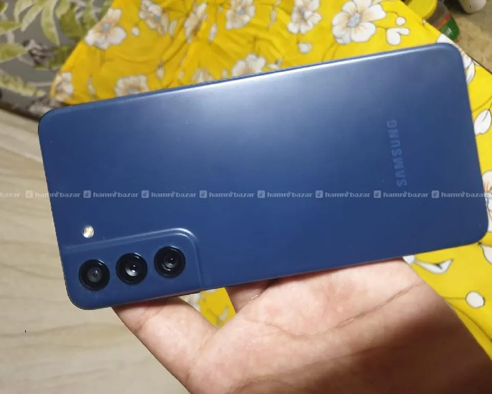 Samsung Galaxy S21 FE 5G 3