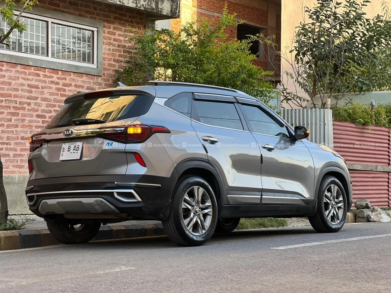 KIA Seltos HTK 2020 "Single Hand" 2