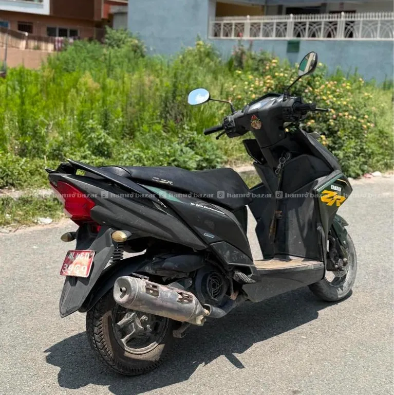Ray Zr 76 Lot Scooter 3