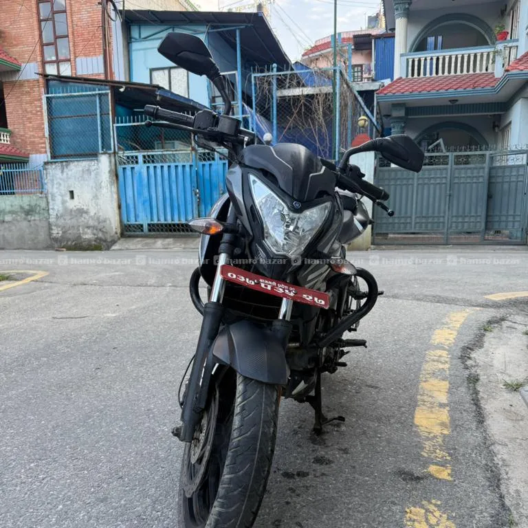 Bajaj NS 200 Fi 2