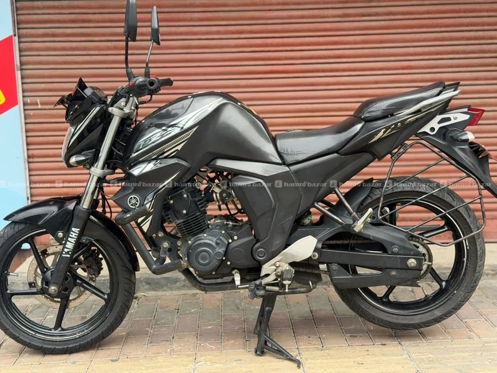 Yahama Fzs V2 98 Lot Sale Or Ex 3