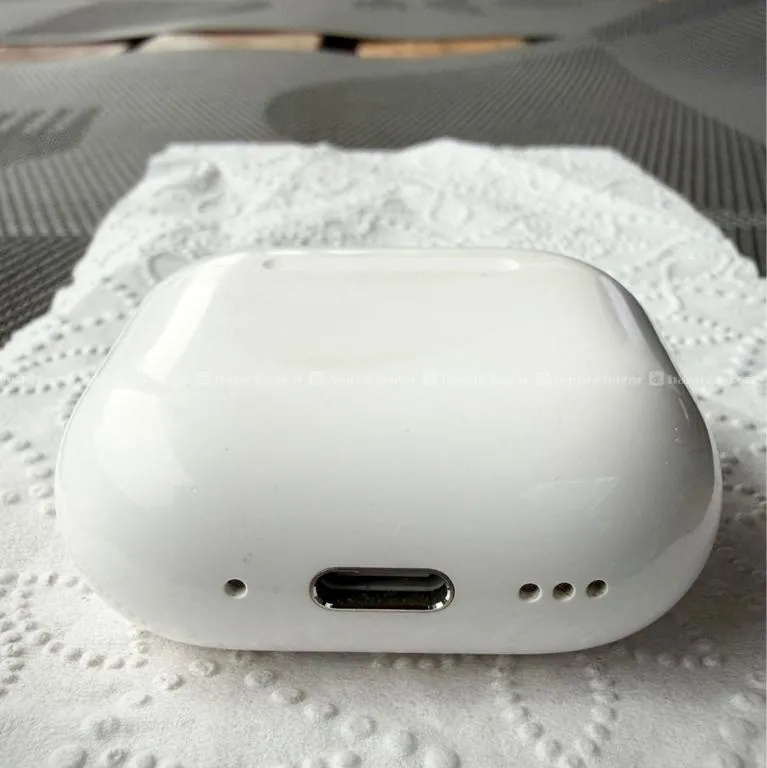 fresh Apple airpods 4 ANC 7