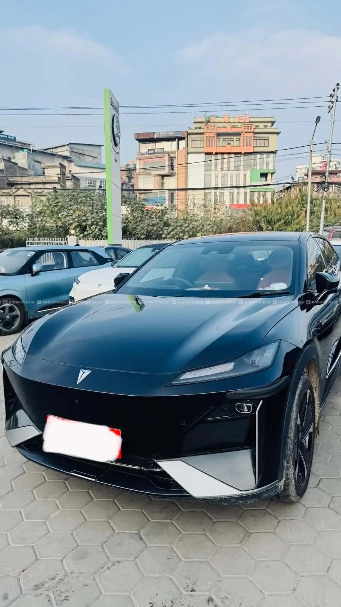 Deepal S07 Black With Orange Interior 7